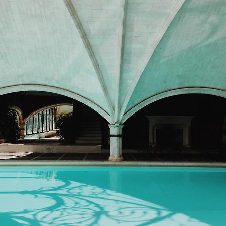 Отель Landa Бургос Экстерьер фото The swimming pool